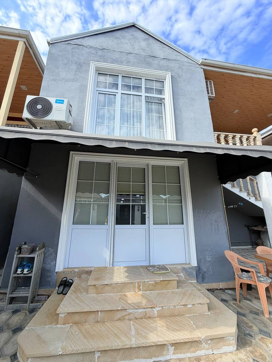Satılır 7 otaqlı həyət evi/bağ evi 170 m² — Ev, villa, Bakı (2)