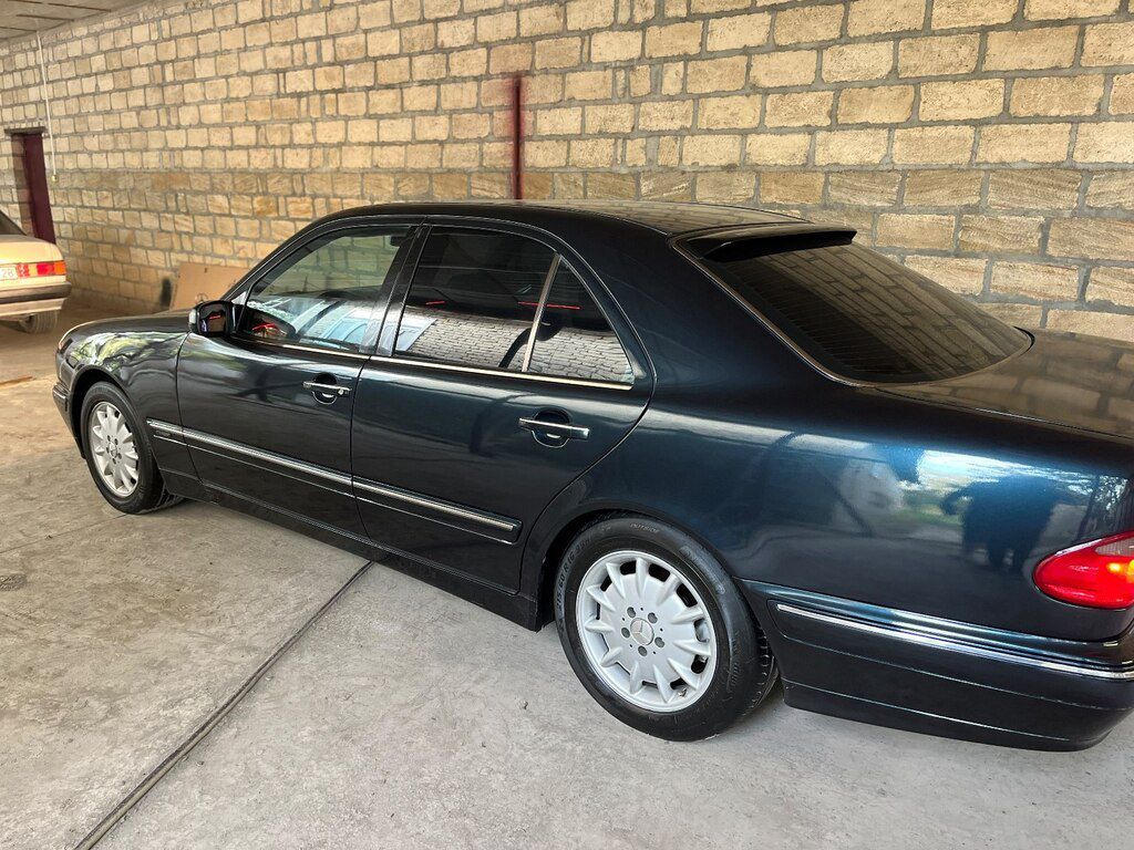 Mercedes E 320, 3.2 L, 2000 il, 438 000 km — Avtomobillər, Ağdaş (4)
