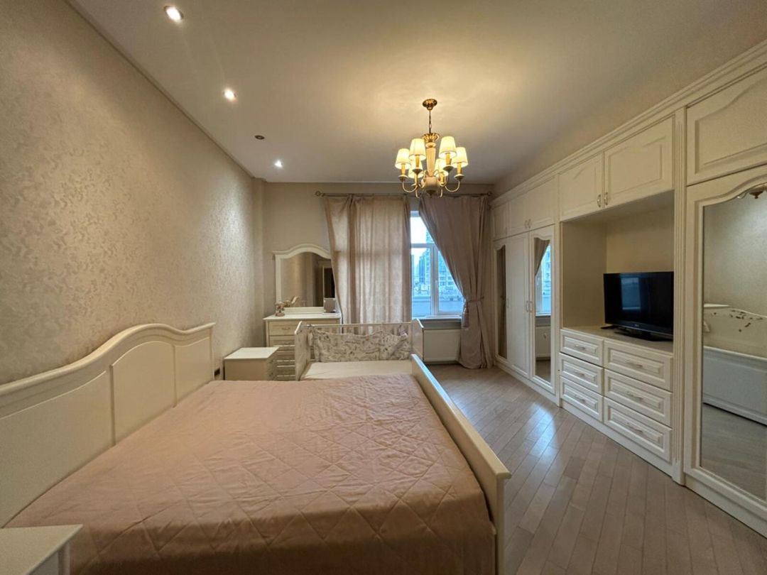 Satılır 4 otaqlı yeni tikili 186 m² — Mənzil, Bakı (5)