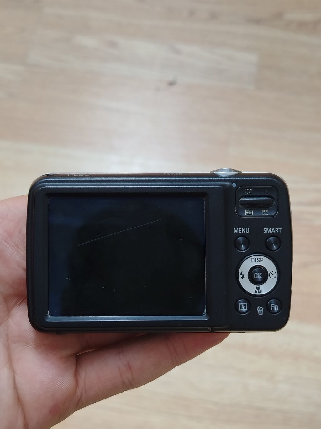 Samsung kompakt fotoaparat Ekran xarabdı baterika ideal yaddaş kartı — Fotoaparat, Bakı