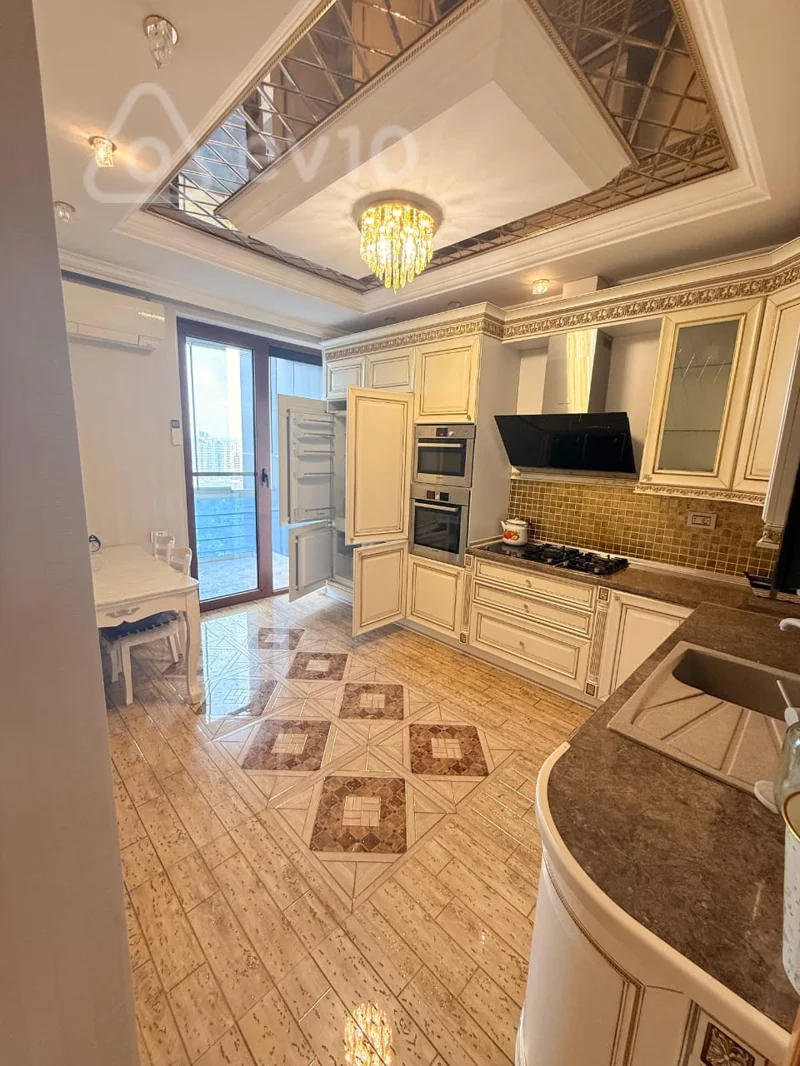 3 otaqlı mənzil, 137 m², Tələt Şıxaliyev küçəsi — kirayə — Mənzil, Bakı (10)