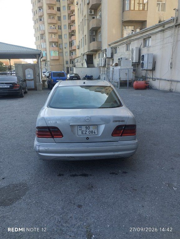 Mercedes E 320, 3.2 L, 2001 il, 495 000 km 77-NV-936 — Avtomobillər, Bakı (5)