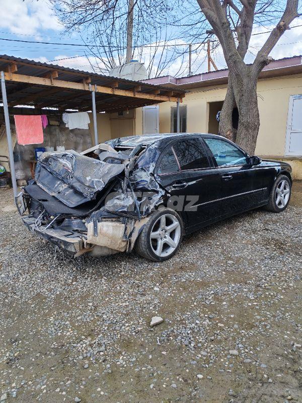 Mercedes E-Class 2.0 L, 2002, 300 000 km 90-VN-340 — Avtomobillər, Ağcabədi (5)
