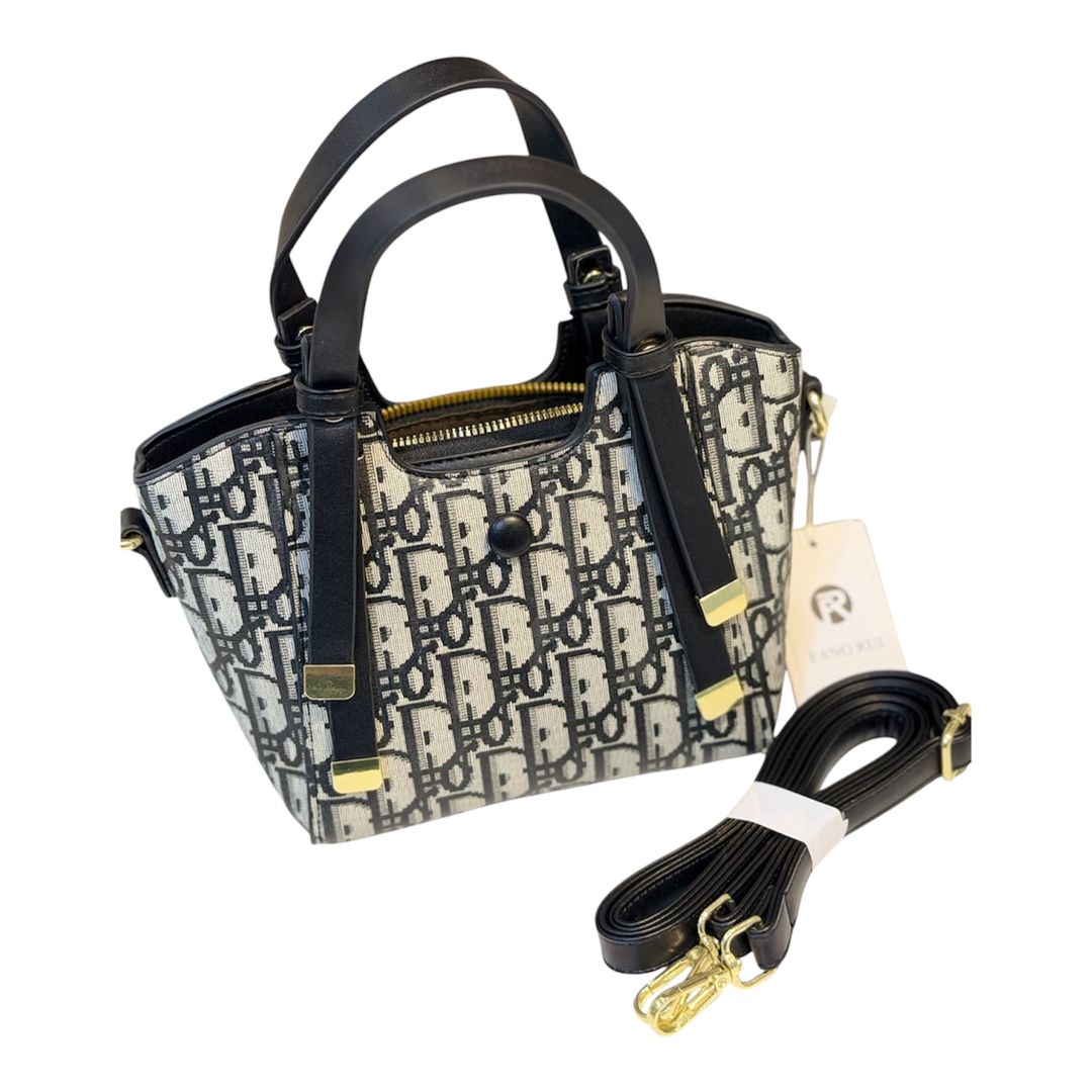 Dior Görkəmli Qadin Çantası — Mallar, Bakı