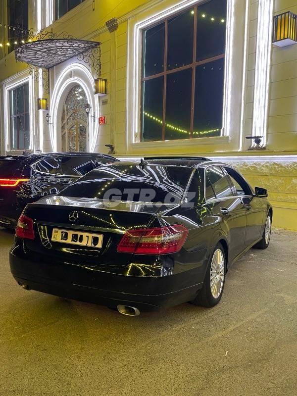 Mercedes E 220 d 2.1 L, 2010, 270 000 km — Avtomobillər, Bakı (4)