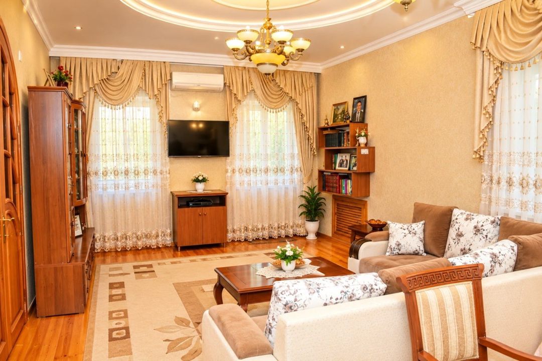 Satılır 6 otaqlı həyət evi/bağ evi 200 m² — Ev, villa, Bakı (5)