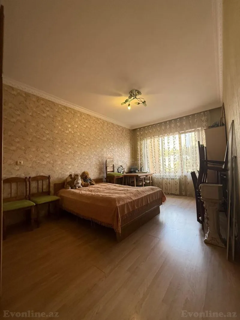 Satılır 4 otaqlı Mənzil Köhnə tikili 100 m² Bakı, Xətai r., Həzi Aslanov m — Mənzil, Bakı (3)