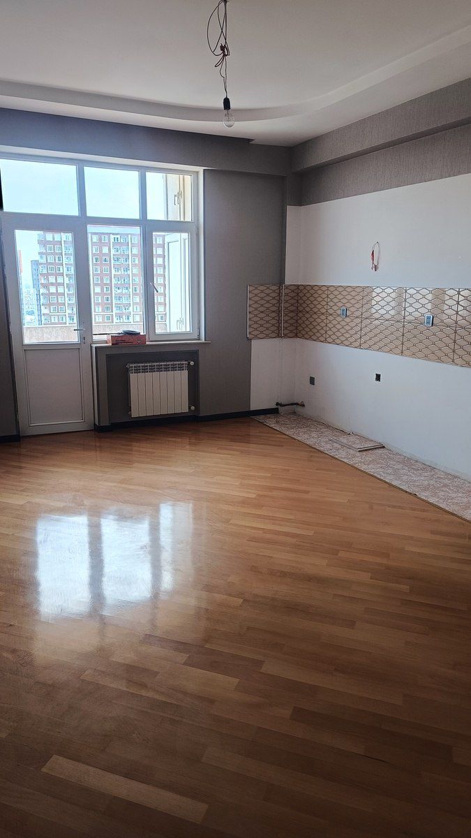 Satılır 3 otaqlı yeni tikili 150 m² — Mənzil, Bakı (5)