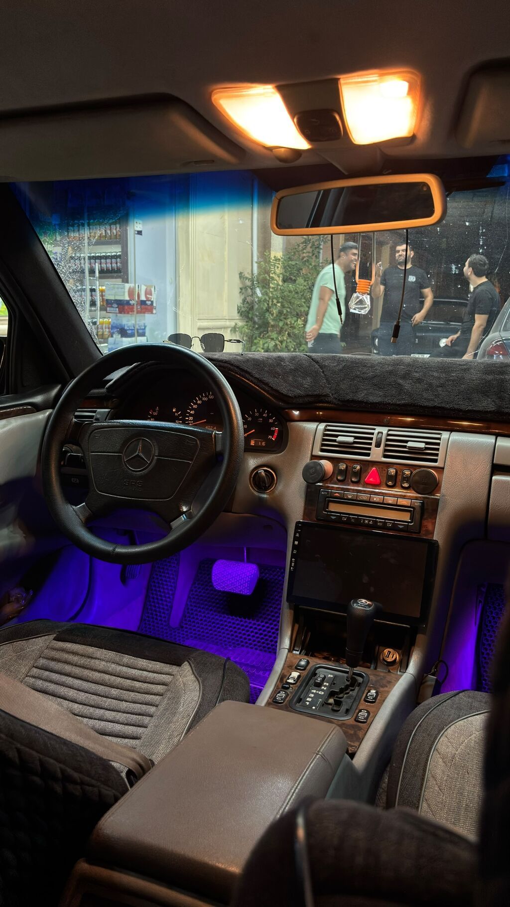 Mercedes-Benz E-Class: 2.8 l 1998 il Sedan 90-MR-112 — Avtomobillər, Şirvan (9)
