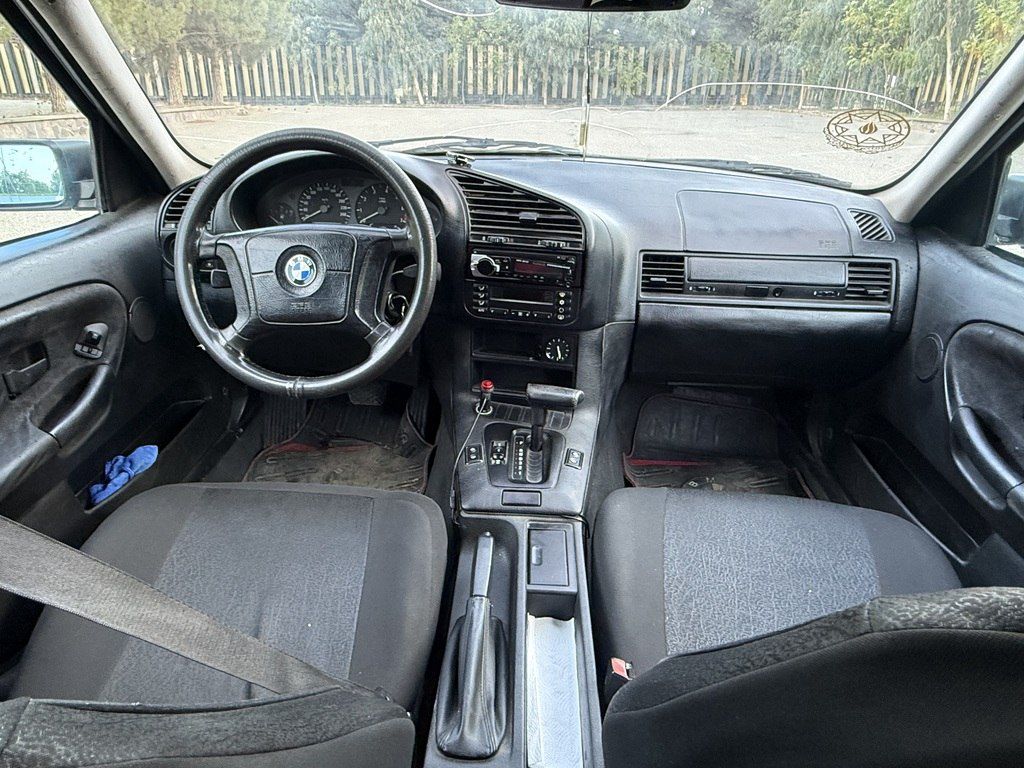 BMW 316, 1.6 L, 1995 il, 347 123 km — Avtomobillər, Bakı (2)