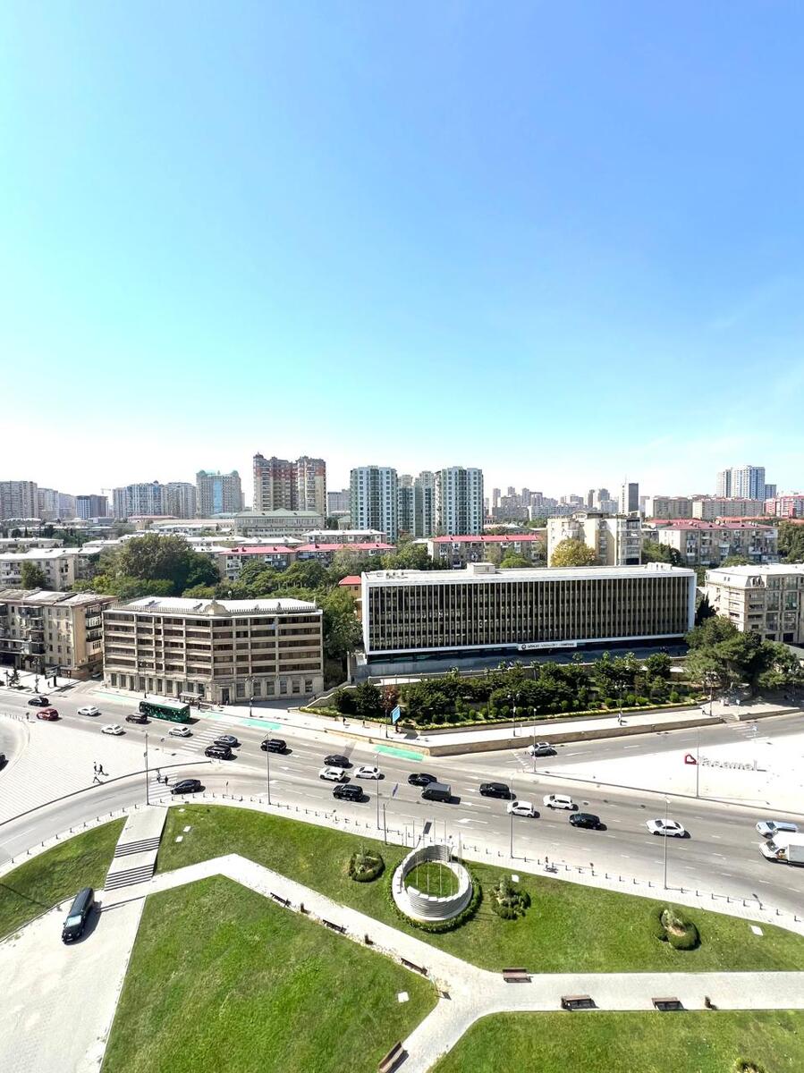 Satılır 3 otaqlı yeni tikili 175 m² — Mənzil, Bakı (3)