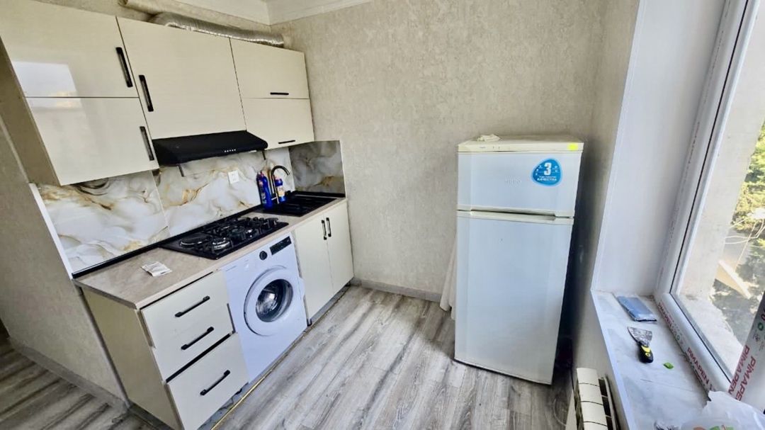 Satılır 1 otaqlı köhnə tikili 35 m² — Mənzil, Bakı (3)