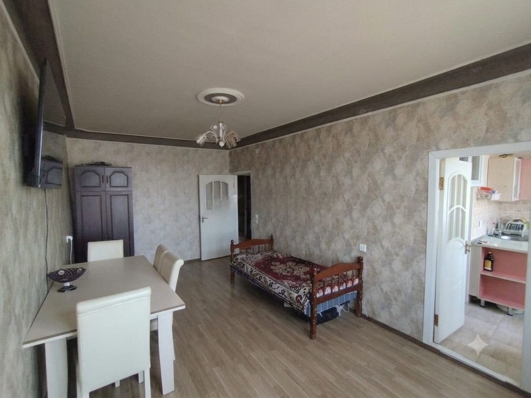 Satılır 3 otaqlı köhnə tikili 65 m² — Mənzil, Bakı (2)