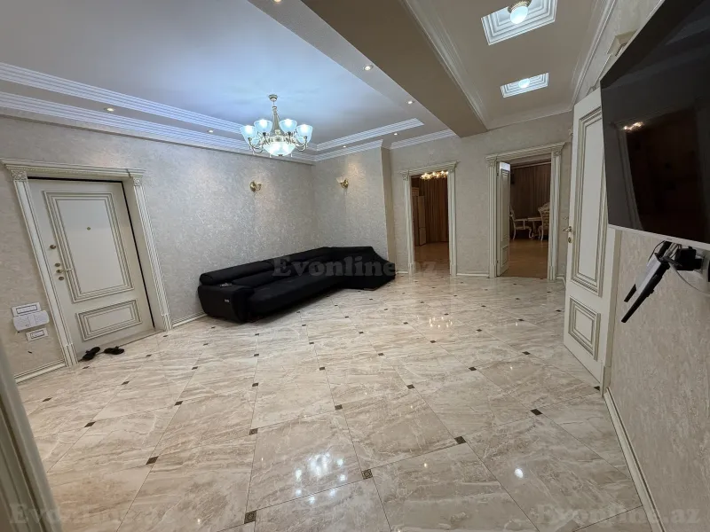 Satılır 3 otaqlı Mənzil Yeni tikili 168 m² Bakı, Nəsimi r — Bakı