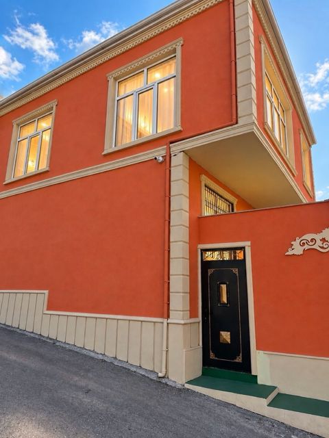Həyət evi, Zaur Dövlətov küç — Bakı