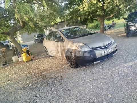 Toyota Prius 1.5 L, 2006, 197 000 km — Bakı