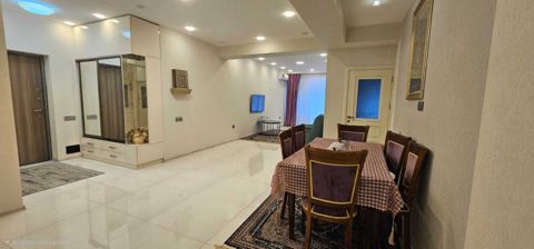 Satılır 3 otaqlı yeni tikili 126 m² — Bakı