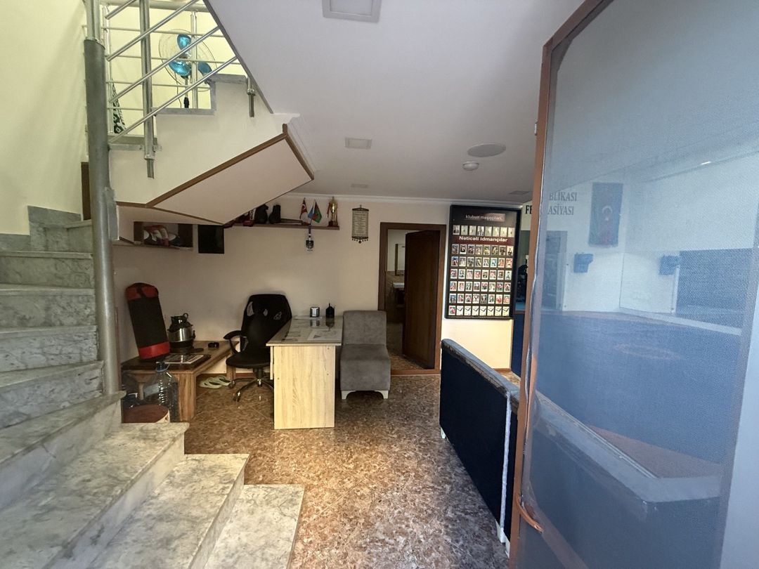 Satılır obyekt 160 m² — Əmlak, Bakı (10)
