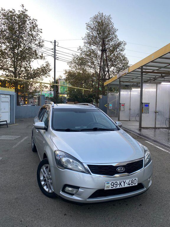 Kia Ceed SW, 1.6 L, 2009 il, 315 000 km 99-KY-480 — Avtomobillər, Gəncə