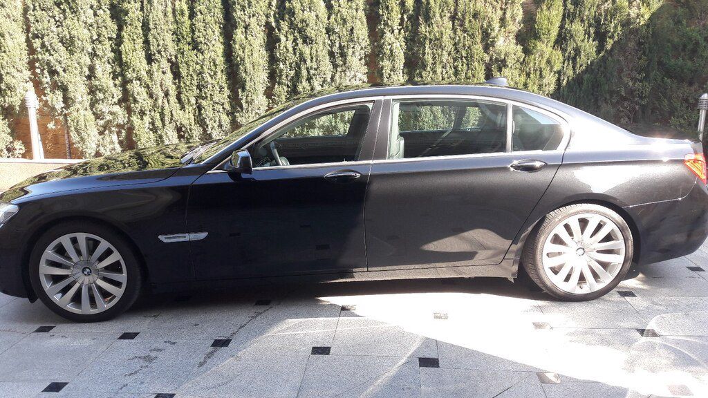 BMW 750, 4.4 L, 2011 il, 30 000 km — Avtomobillər, Bakı (9)