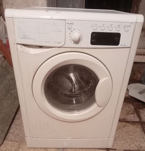 Paltaryuyan maşın Indesit, 6 kq, İşlənmiş, Avtomat, Qurutma var, Kredit yoxdur — Bakı