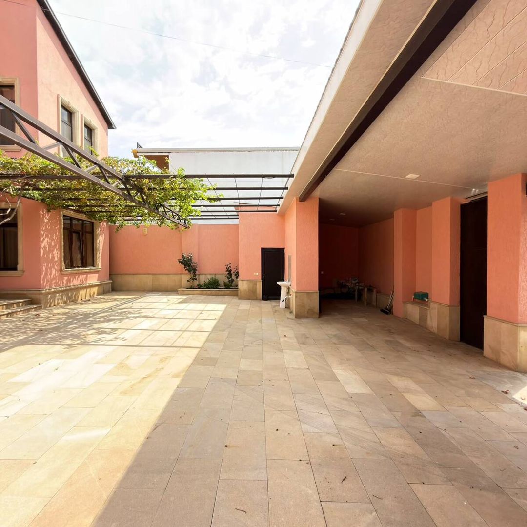 Satılır 4 otaqlı həyət evi/bağ evi 190 m² — Ev, villa, Bakı (8)