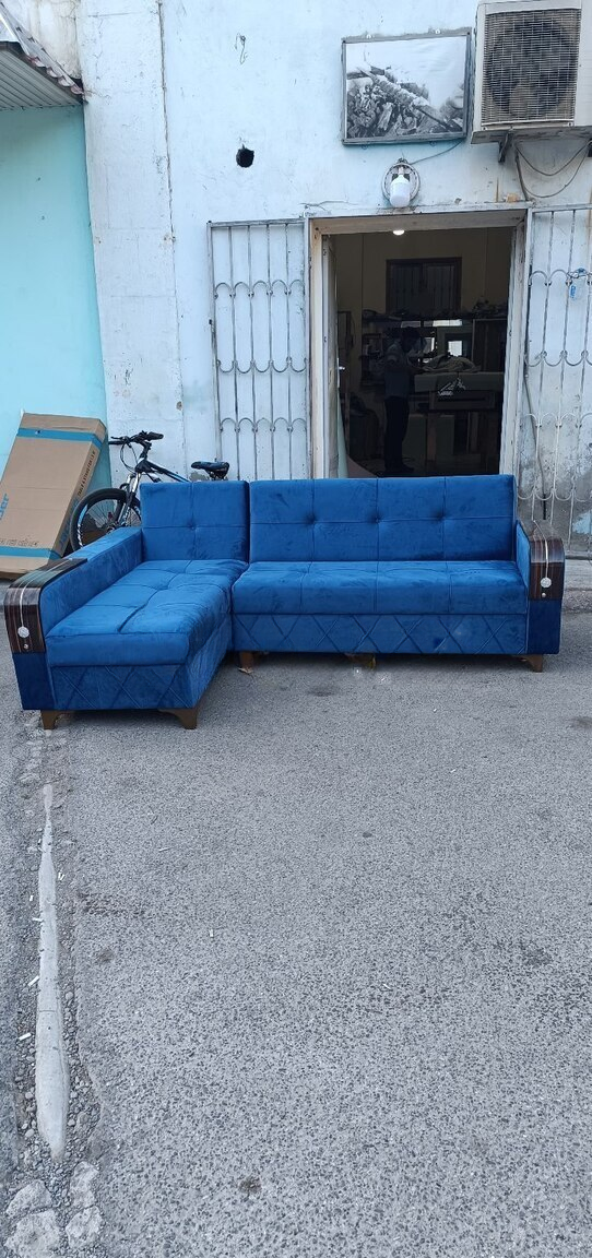 Künc divan, Qarışıq rəng — Bakı