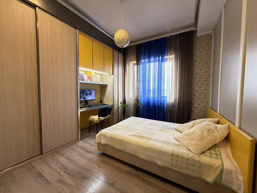 Satılır 6 otaqlı həyət evi/bağ evi 250 m² — Ev, villa, Bakı (11)