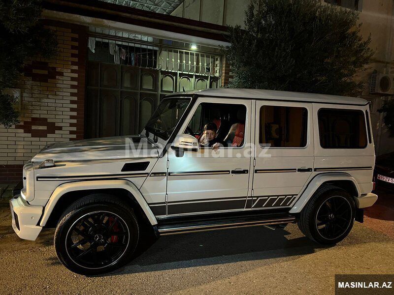 Mercedes G.63, 2014 il — Minik avtomobili icarəsi, Bakı (4)