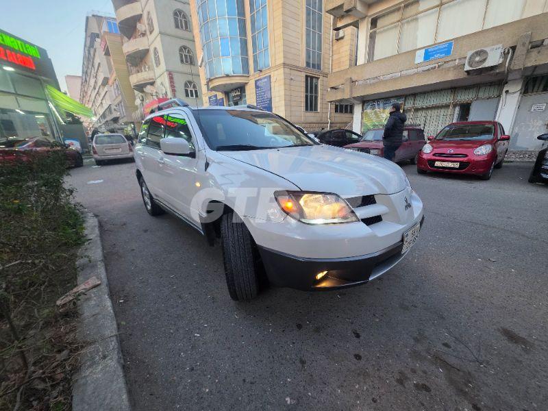 Mitsubishi Outlander 2.4 L, 2002, 285 000 km — Avtomobillər, Bakı (2)