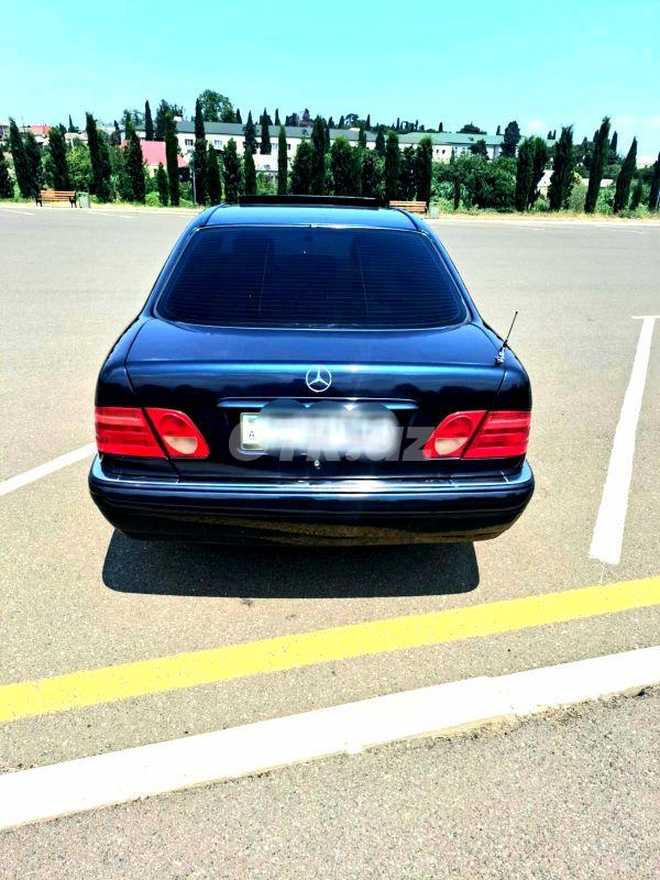 Mercedes E 240 2.4 L, 1998, 219 000 km — Avtomobillər, Gəncə (5)