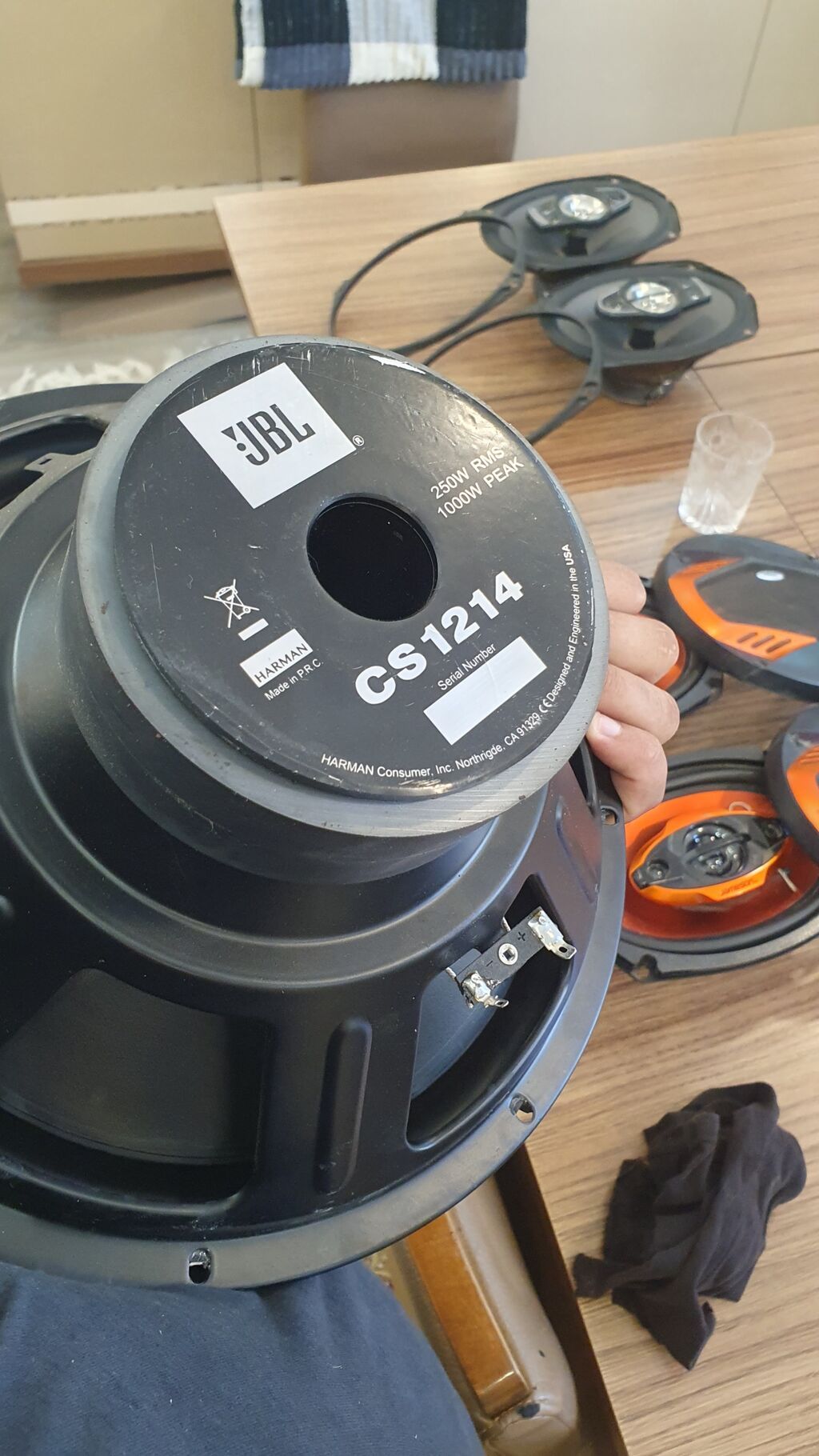Maşın audiosistemi dəsti bütün şünurlar mövcutdu kalonkanin her biri — Avtomobil akustikası, Digah (8)