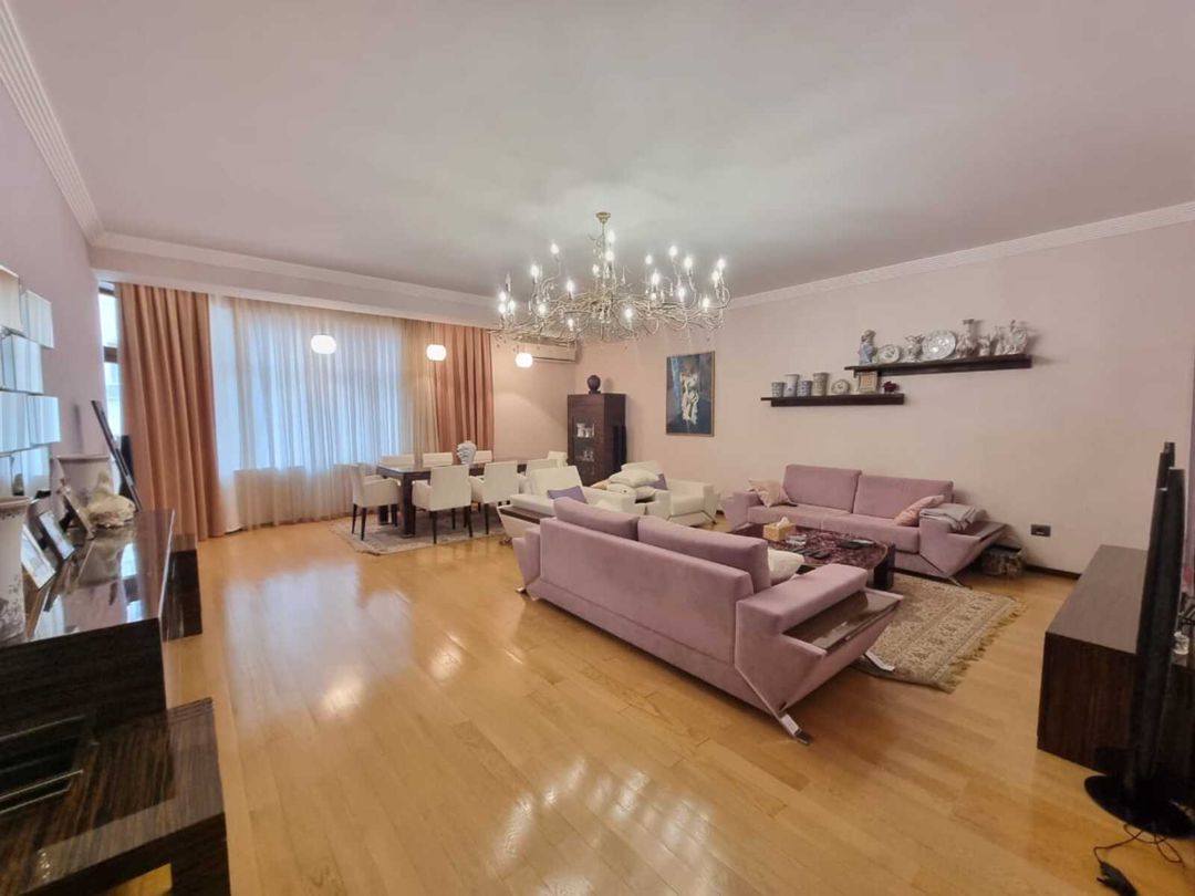 Satılır 4 otaqlı yeni tikili 205 m² — Mənzil, Bakı (8)
