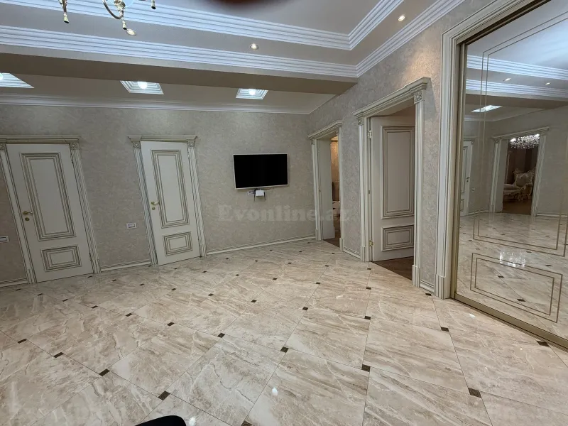 Satılır 3 otaqlı Mənzil Yeni tikili 168 m² Bakı, Nəsimi r — Mənzil, Bakı (2)