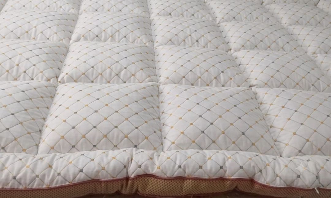 Yataq dəsti Sonna Dor, döşək 100x200 sm, yorğan 155x215 sm, yastıq 50x70 sm — Mallar, Bakı (3)