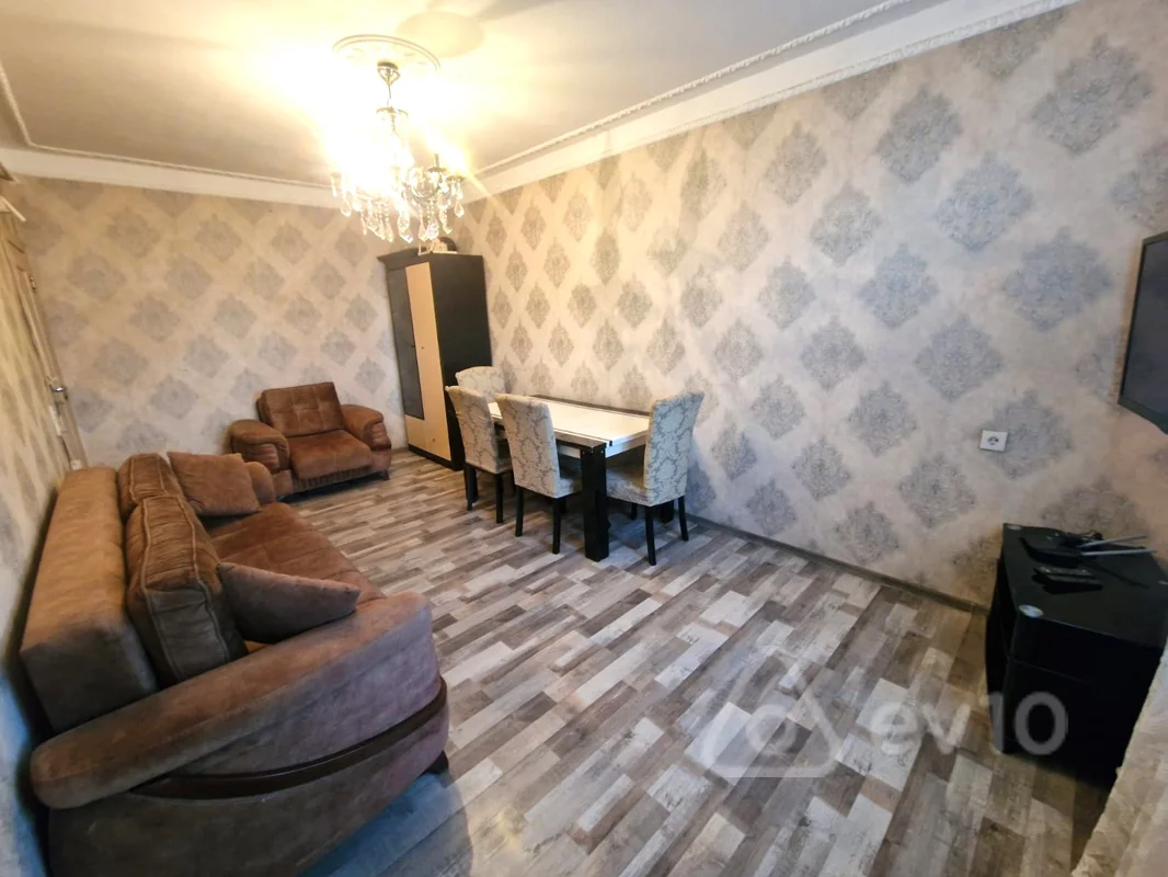 3 otaqlı mənzil, 75 m², D massivi — kirayə — Bakı