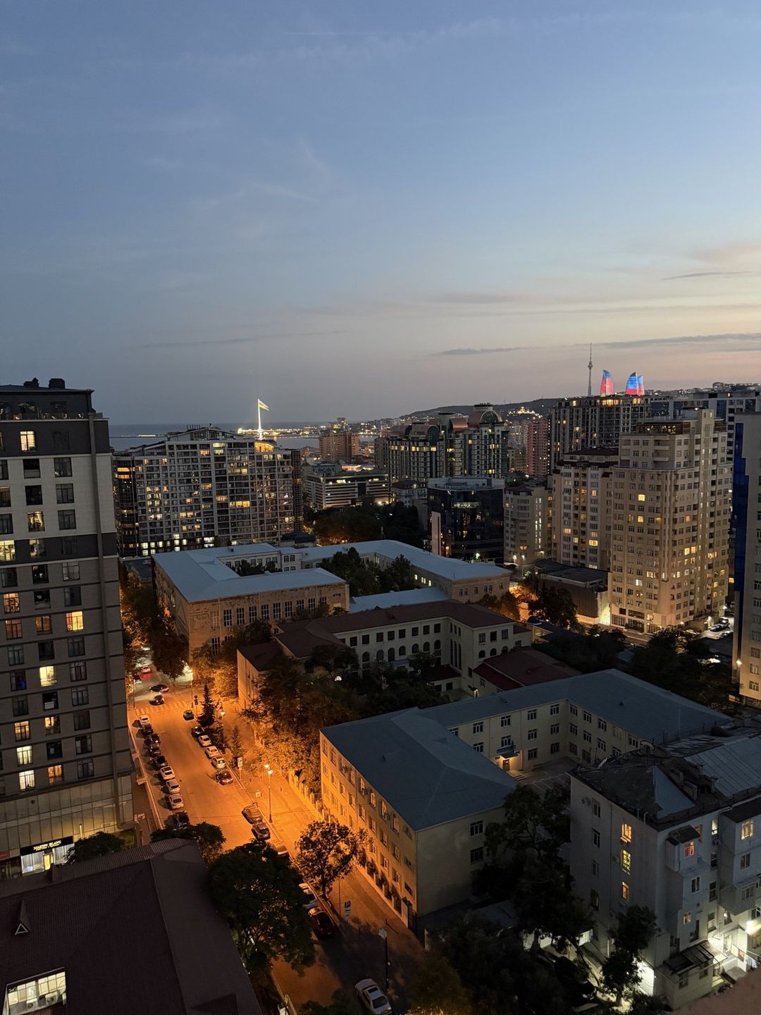 İcarəyə verilir 2 otaqlı yeni tikili 70 m² — Mənzil, Bakı (10)