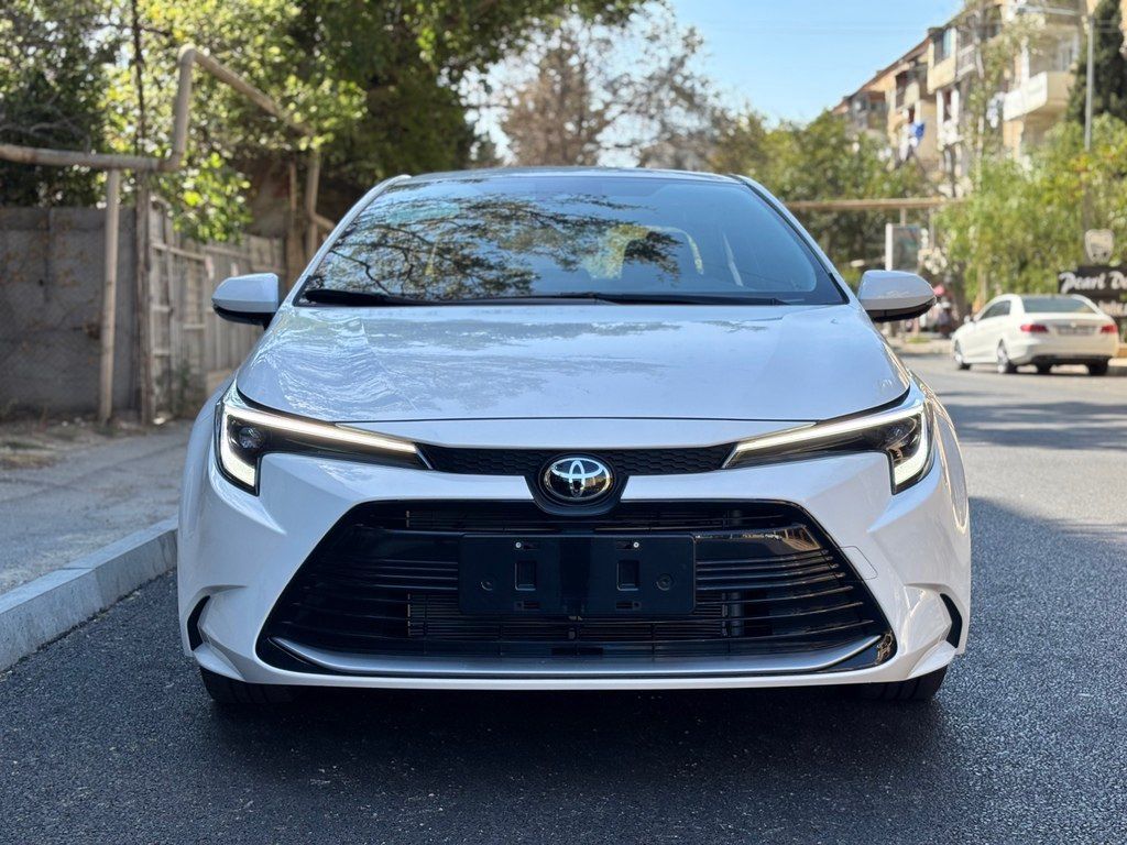 Toyota Corolla Levin, 1.8 L, 0.75 kWh, 2025 il, yeni — Avtomobillər, Bakı