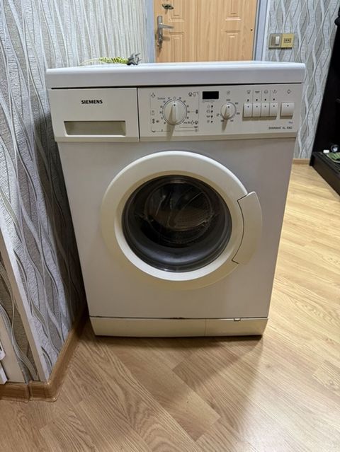 Paltaryuyan maşın Siemens, 6 kq, İşlənmiş, Avtomat, Qurutmasız — Bakı