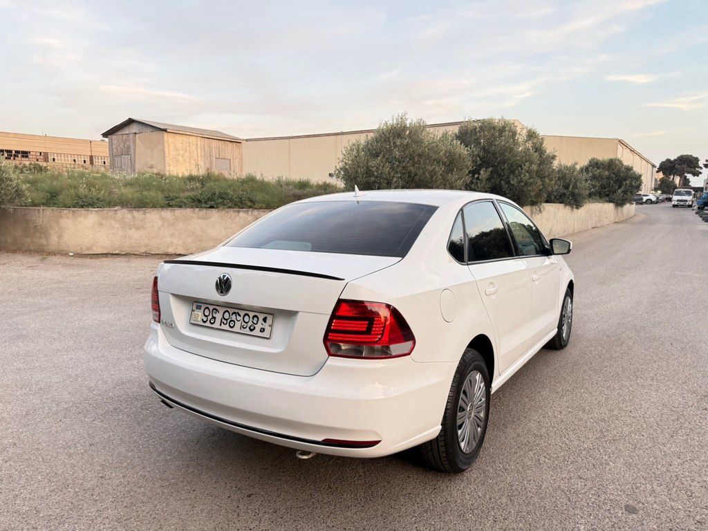 Volkswagen Polo, 1.6 L, 2018 il, 162 000 km — Avtomobillər, Bakı (6)