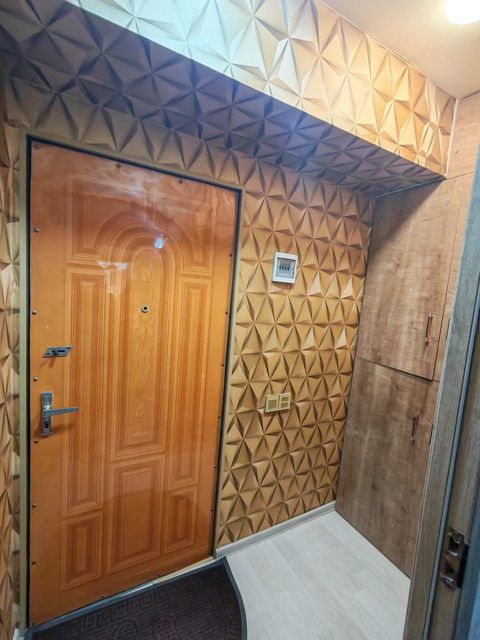 Satılır 3 otaqlı köhnə tikili 60 m² — Bakı