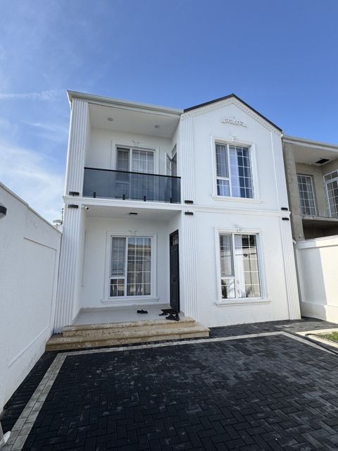Satılır 4 otaqlı həyət evi/bağ evi 101 m² — Bakı