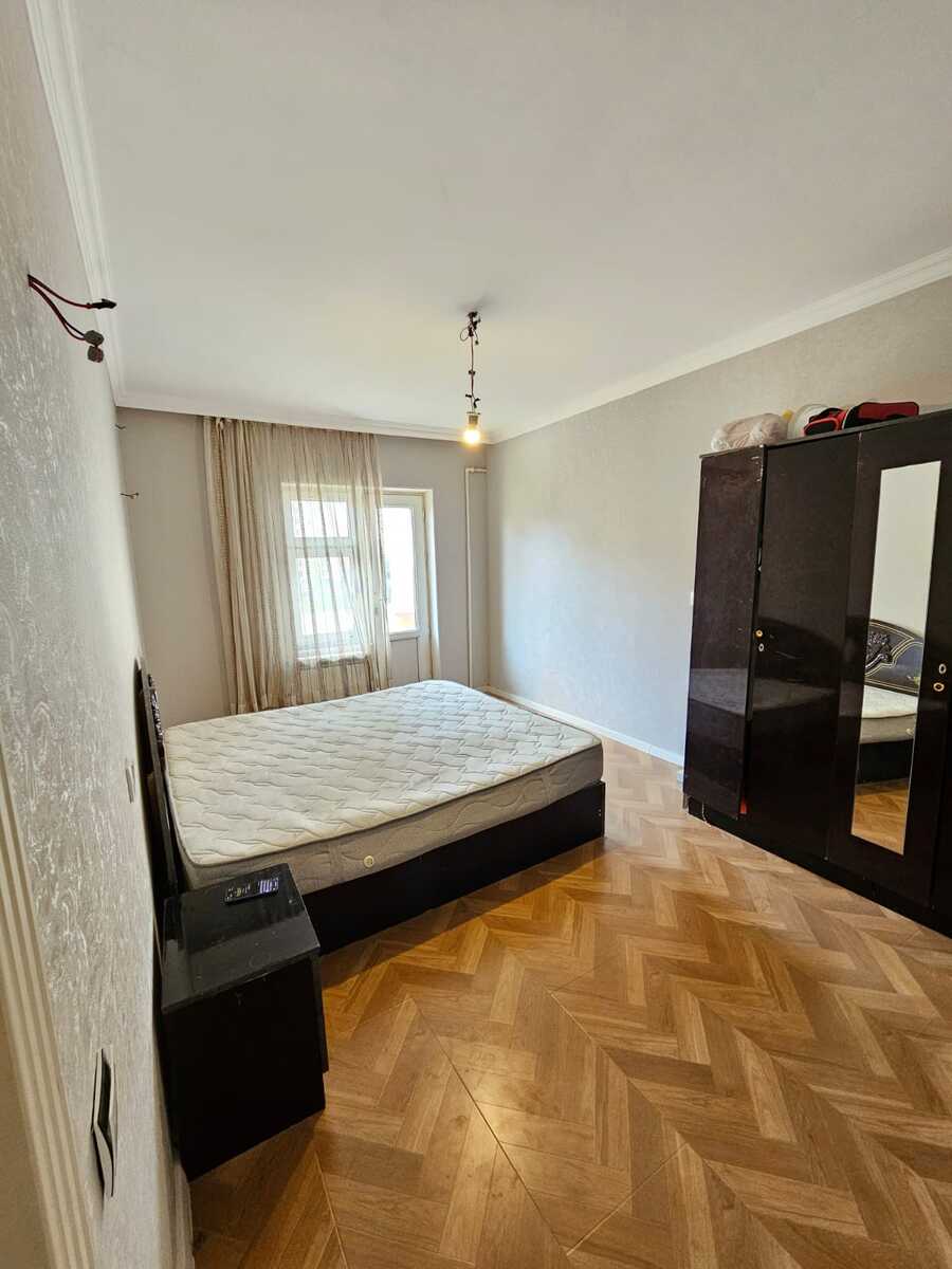 Satılır 4 otaqlı köhnə tikili 120 m² — Mənzil, Bakı (7)