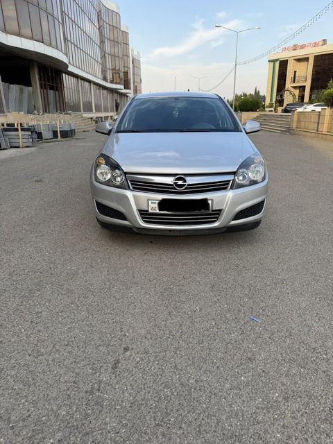 Opel Astra, 1.4 L, 2010 il, 269 000 km — Gəncə