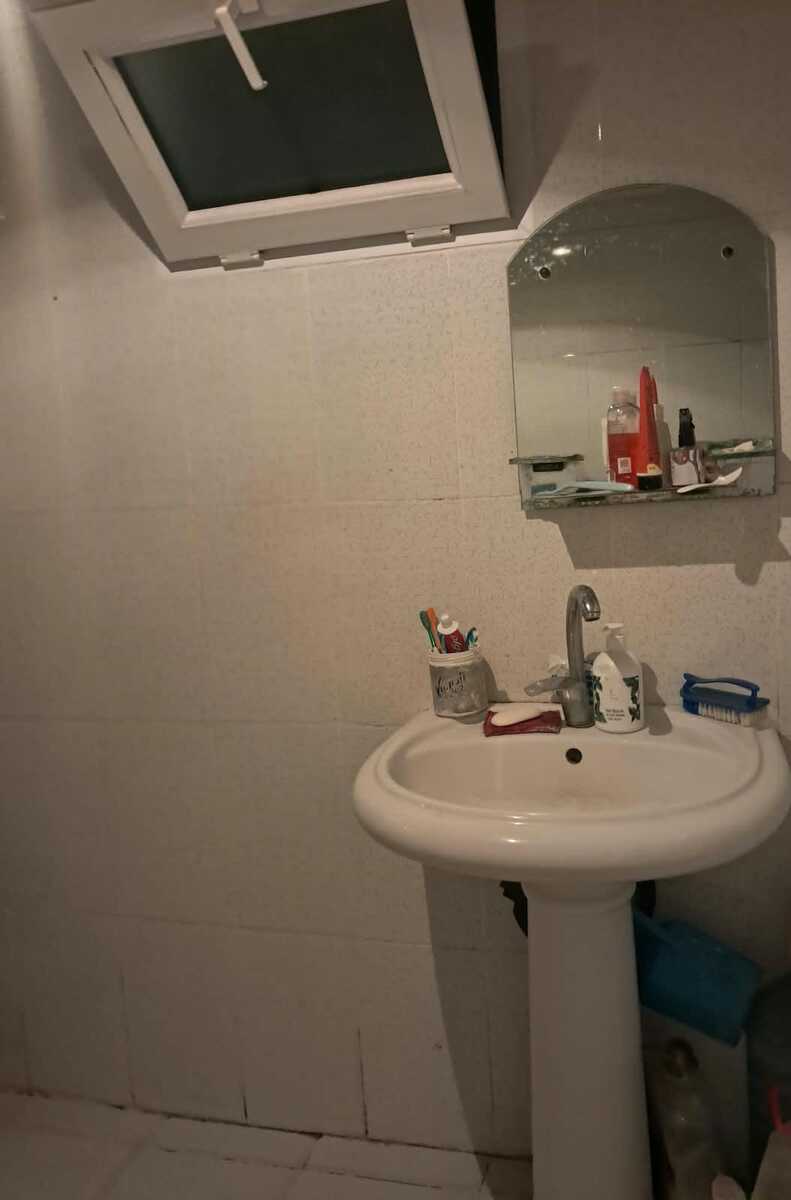 Satılır 1 otaqlı köhnə tikili 50 m² — Mənzil, Bakı (4)