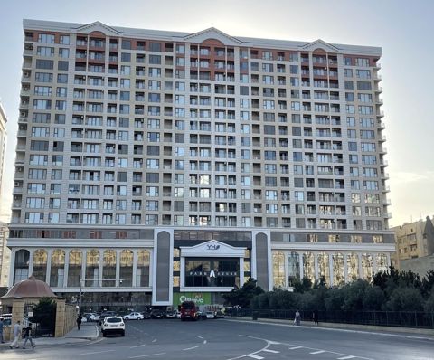 Satılır 4 otaqlı yeni tikili 181 m² — Bakı