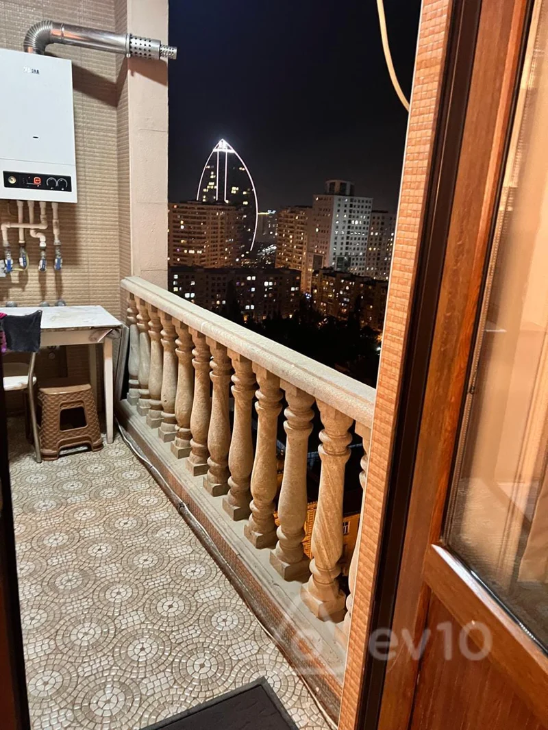 2 otaqlı mənzil, 80 m², Gulare qedirbeyova küçəsi — kirayə — Mənzil, Bakı (9)