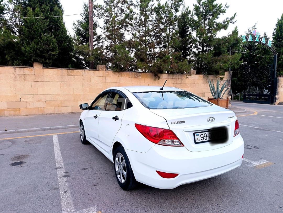 Hyundai Accent 1.4 L, 2014, 30 000 km — Avtomobillər, Şirvan (9)