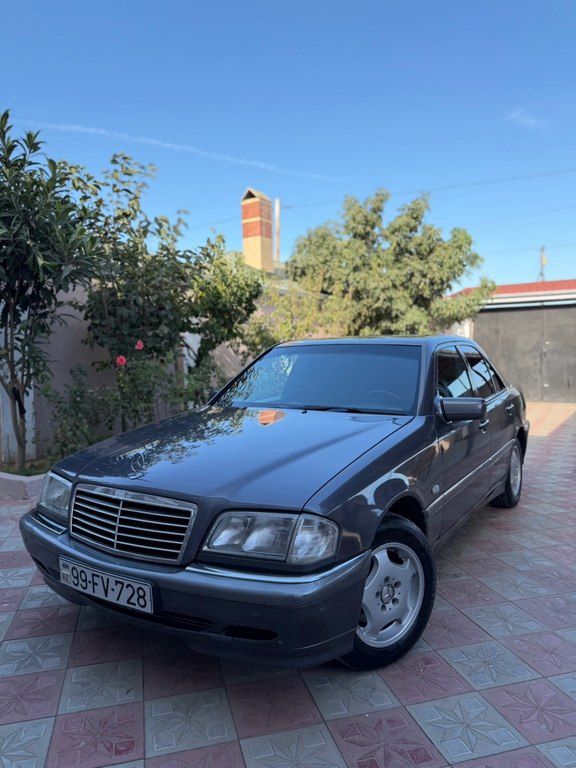 Mercedes C 240, 2.4 L, 1997 il, 398 000 km 99-FV-728 — Avtomobillər, Bakı (3)