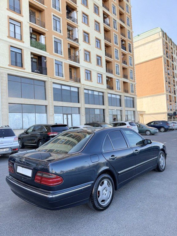 Mercedes E 220, 2.2 L, 1999 il, 520 000 km — Avtomobillər, Bakı (8)